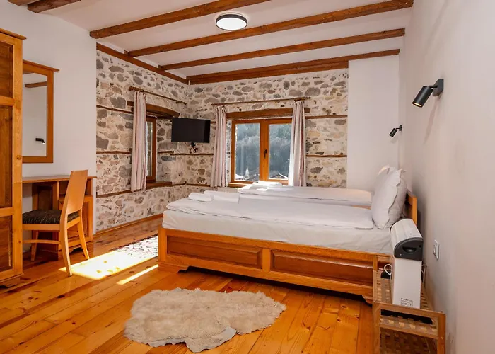 Martina Smilyan (Smolyan)